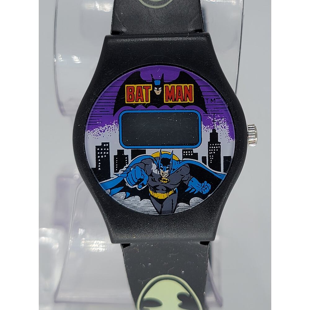 New Vintage Batman LCD Digital Watch Quintel 1989 DC Comics